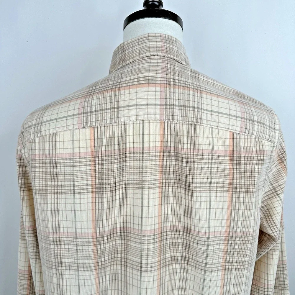 NWT Banana Republic Standard Fit Lightweight Corduroy Shirt MEDIUM‎ Cream Plaid